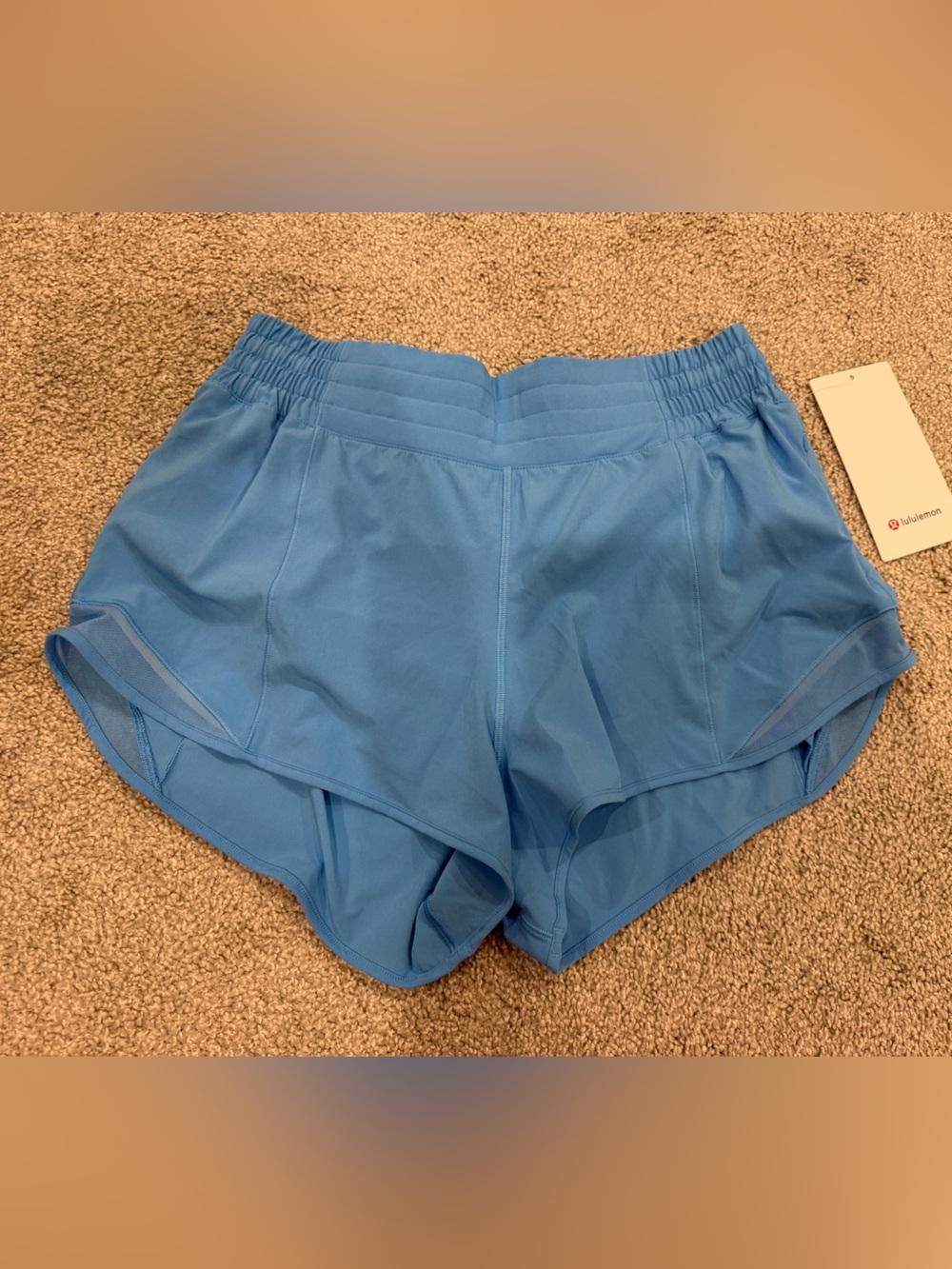 Lululemon NWT Ocean Wave Hotty Hots HR Size 10